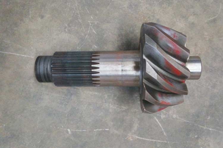 主動錐齒輪222-18-01015